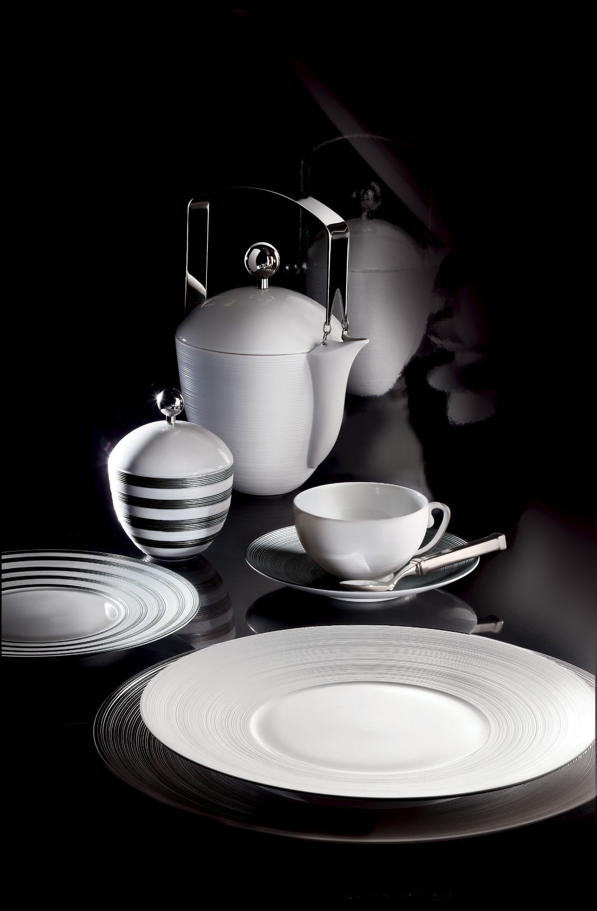 CUPS & SAUCERS J.L.COQUET
